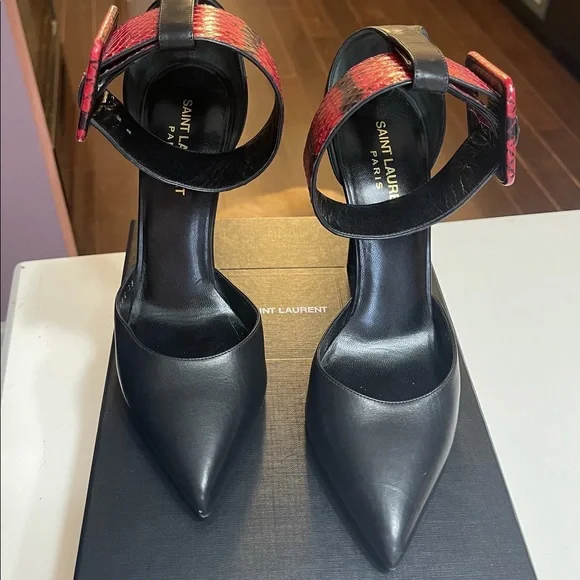 Saint Laurent Pumps